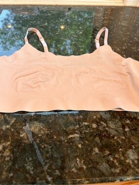 Third Love Tan/Pink Lightweight Bralette Lounge Bra. Adjustable straps. SZ XL